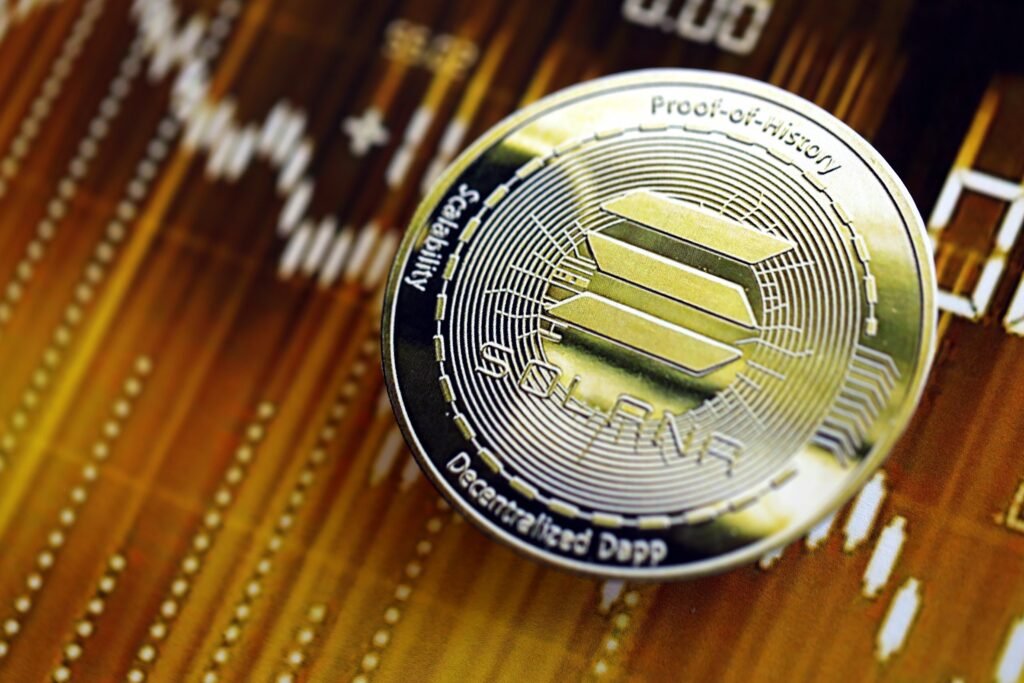 SEC Delays Spot Solana ETF Decision to October 2025